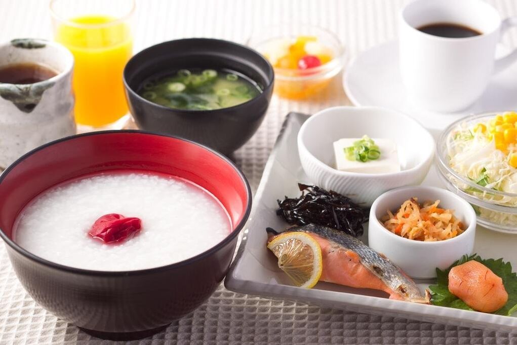 Gerichte einer japanischen Ernährung für 14 Tage